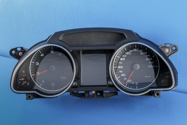 Instrumentpanel til Audi A5, 2007-2016 (Type I)  (VAG|8T0 920 931 C)