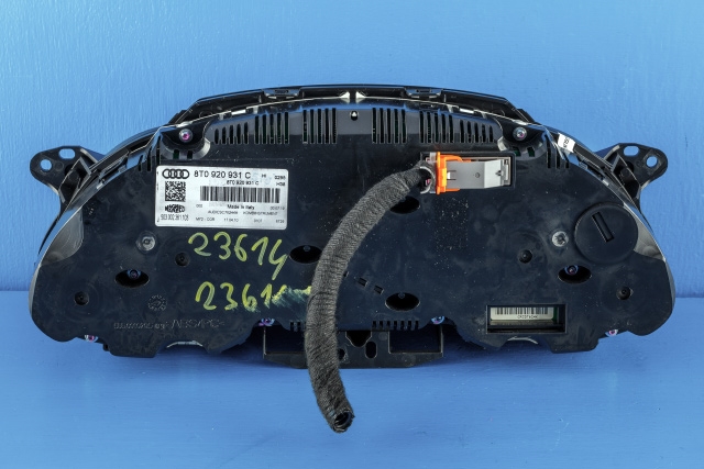 Instrumentpanel til Audi A5 2007-2016 (Type I) (VAG|8T0 920 931 C|)