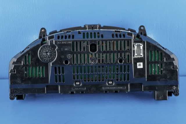 Instrumentpanel til Mercedes E-Klasse 2013-2016 (Fase 2) (W212) (W212) (VDO|A2C91366500|A 212 900 77 18|)