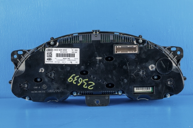 Instrumentpanel til Audi A4 2007-2014 (Type IV) (B8) (B8) (VAG|8K0 920 932|)