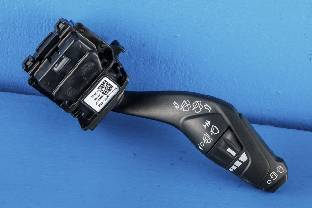 Bryter visker til Ford Edge, 2016-2019  (FORD|FT4T-17A553-BAW)