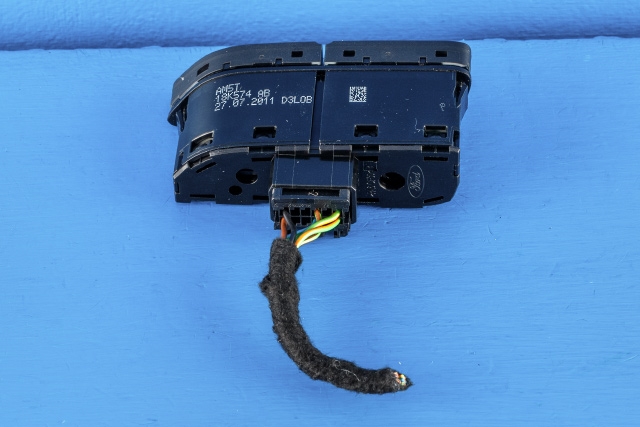 Bryter rutevarme til Ford Focus 2011-2014 (Type III, Fase 1) (FORD|AM5T-18K574-AB|)