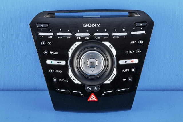 Bilstereo betjeningspanel til Ford Focus, 2011-2014 (Type III, Fase 1) (FORD|BM5T-18K811-DE)