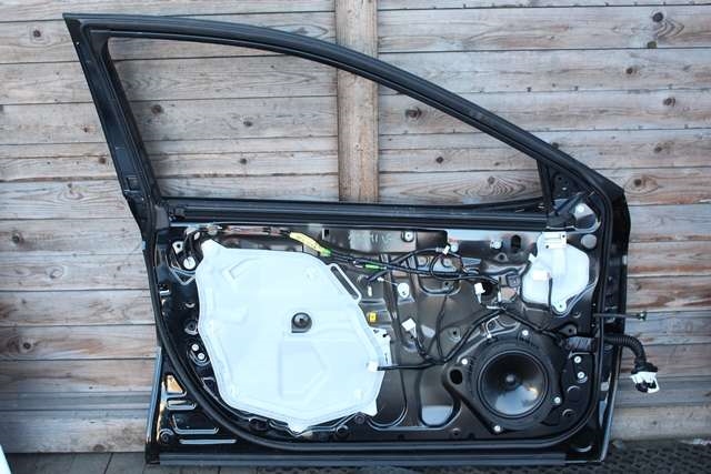 Dør venstre foran til Toyota Camry 2019-->>