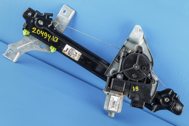 Ruteheis venstre bak til Peugeot 508 2014-2018 (Type I, Fase 2) (BOSCH|0 130 822 569|96 888084 80|)