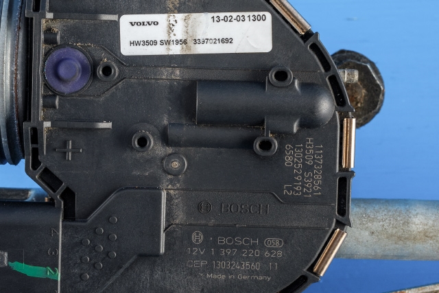 Viskermotor frontrute komplett m/overføring til Volvo V40 2012-2019  (VOLVO|31378574|1 397 220 628|)