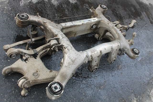 Travers bak til BMW 5-Serie, 2010-2017 (F10/F11) (F10/F11) 