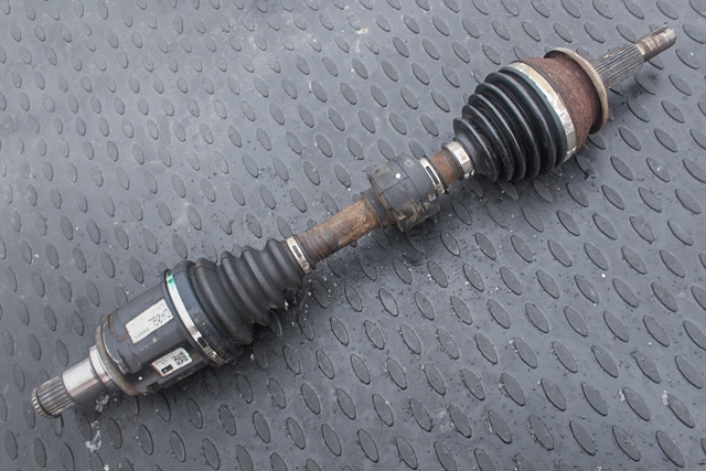 Drivaksel venstre foran, diesel/manuell til Toyota RAV4 2013-2015 (Type IV, Fase 1)