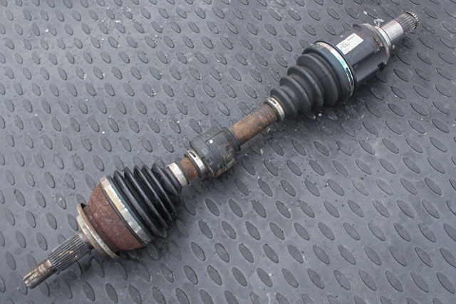 Drivaksel venstre foran, diesel/manuell til Toyota RAV4 2013-2015 (Type IV, Fase 1)