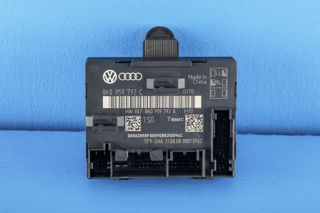 Styreenhet dør høyre foran til Audi A4, 2007-2014 (Type IV) (B8) (B8) (VAG|8K0 959 792 C)