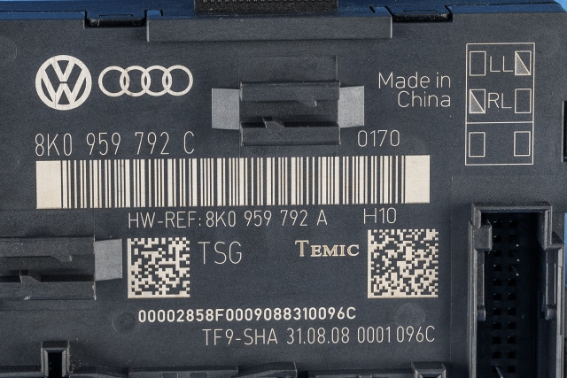Styreenhet dør høyre foran til Audi A4 2007-2014 (Type IV) (B8) (B8) (VAG|8K0 959 792 C|)