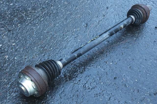 Drivaksel høyre bak, diesel/manuell til VW Golf VII 2012-2017 (Fase 1)  (VAG|5Q0 501 204 A|)