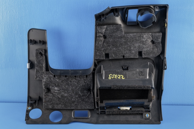 Dashbord diverse til Audi Q3 2015-2018 (Type I, Fase 2)  