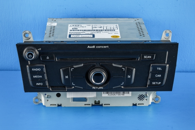 Bilstereo til Audi Q5, 2008-2012 (Type I, Fase 1)  (PANASONIC|CQ-JA1970G)
