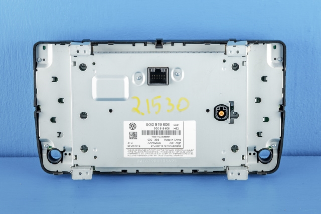 Bilstereo navigasjon betjeningspanel til VW Passat 2015-2019 (Fase 1) (B8) (B8) (VAG|5G0 919 606|)