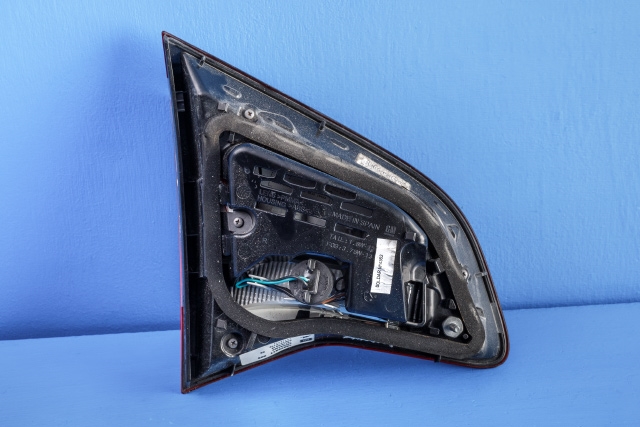 Baklykt høyre indre til Opel Meriva B 2010-2017 (GM|13 372 311|)