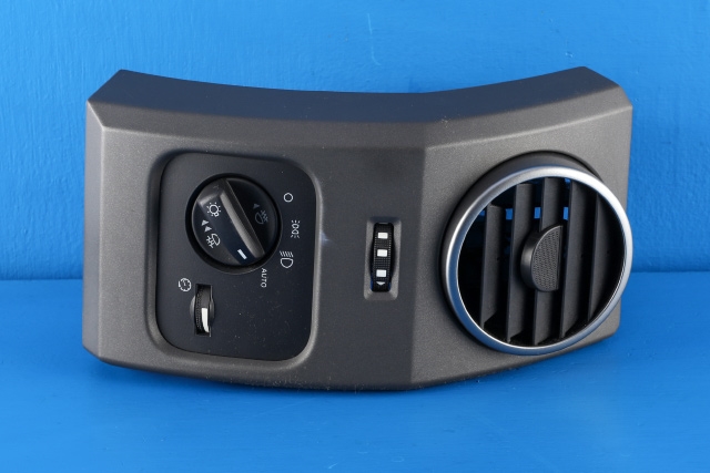 Dashbord friskluftdyse venstre til Land Rover Discovery, 2005-2009 (Type III) (LAND ROVER|JBD500210XXX)