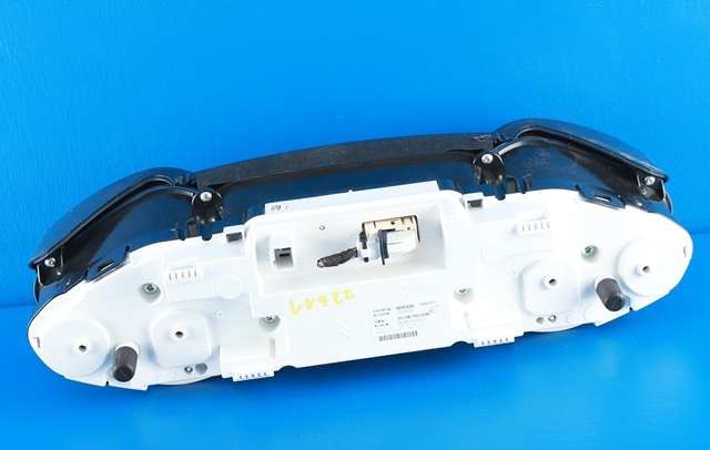 Instrumentpanel til Peugeot 308 2013-2021 (Type II)  (PEUGEOT|98 098383 80|)