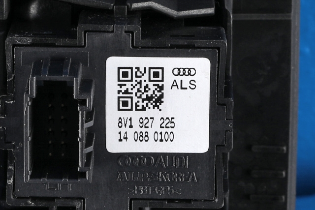 Bilstereo navigasjon betjeningspanel til Audi A3 2012-2016 (Type III, Fase 1)  (VAG|8V0 919 614 B|)