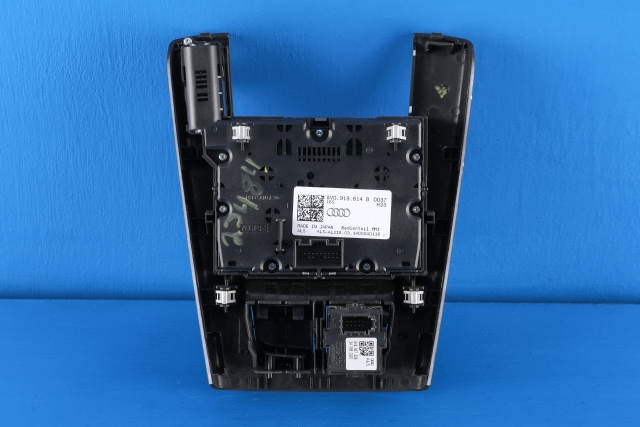 Bilstereo navigasjon betjeningspanel til Audi A3 2012-2016 (Type III, Fase 1)  (VAG|8V0 919 614 B|)