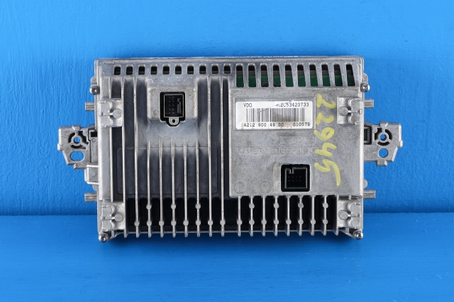 Bilstereo navigasjon skjerm til Mercedes E-Klasse 2009-2013 (Fase 1) (W212) (W212) (MERCEDES|A 212 900 49 00|)