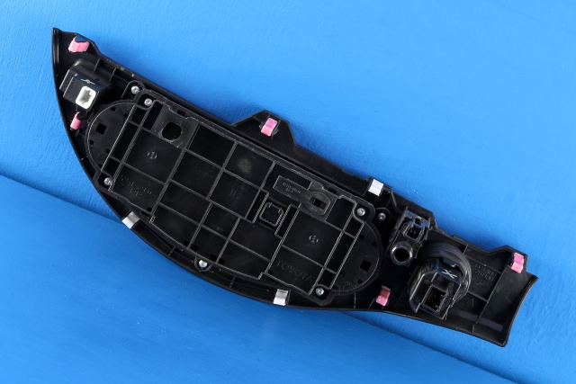 Varmeapparat betjening til Toyota Yaris 2014-2020 (Type III, Fase 2) (TOYOTA|55900-0D800|)