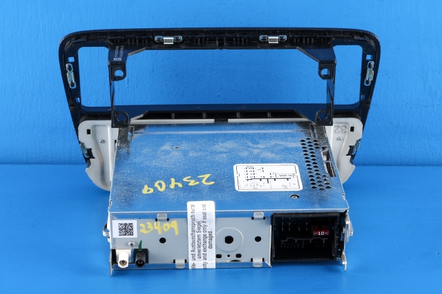 Bilstereo til VW E-Up 2013-2019  (VAG|1S0 035 156 F|)