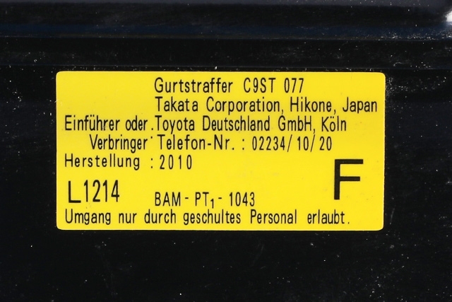 Sikkerhetsbelte foran høyre til Toyota Hiace 2007-2012 (Fase 3)  