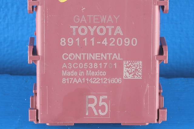 Styreenhet diverse til Toyota RAV4 2019-->> (Type V) (TOYOTA|89111-42090|)