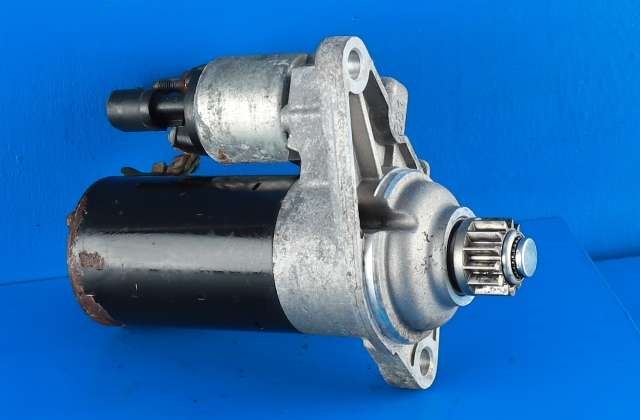 Starter til Audi A1 2010-2014 (Type I, Fase 1)  (BOSCH|0 001 142 001|02T 911 024 J|)