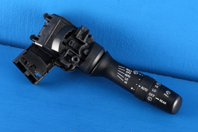 Bryter visker til Toyota RAV4 2006-2009 (Type III, Fase 1) (TOYOTA|48070-17F148|)