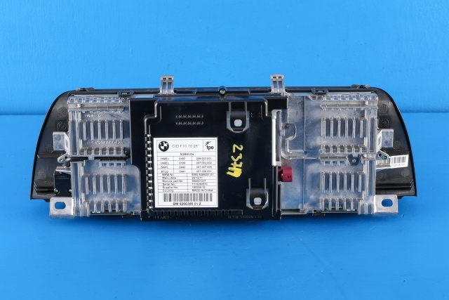 Bilstereo navigasjon skjerm til BMW 5-Serie 2010-2017 (F10/F11) (F10/F11) (BMW|65.50-9 266 381|)