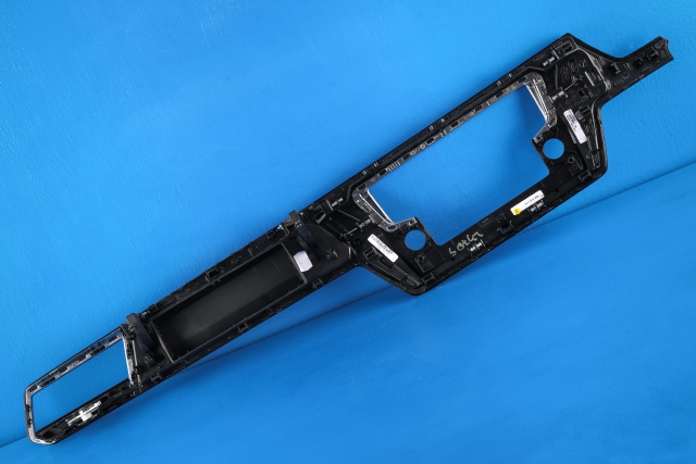 Dashbord diverse til VW Touran 2015-2021 (Type II)  (VAG|5TB 858 416 C|)