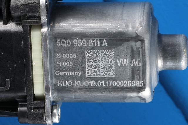 Ruteheis venstre bak til VW Touran 2015-2021 (Type II)  (BOSCH|0 130 822 725|5Q0 959 811 A|)
