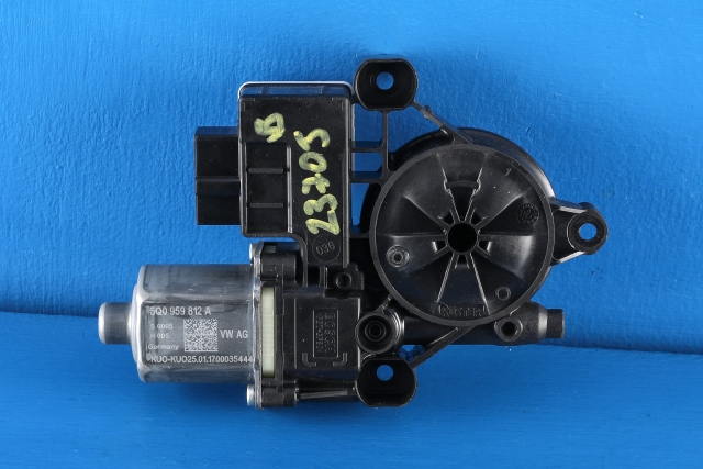 Ruteheis, kun motor, venstre bak til VW Touran, 2015-2021 (Type II)  (BOSCH|0 130 822 724)