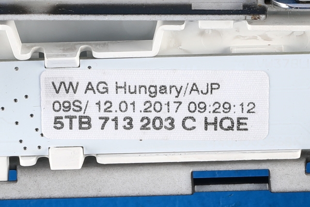 Dashbord diverse til VW Touran 2015-2021 (Type II)  (VAG|5TB 713 203 C|)