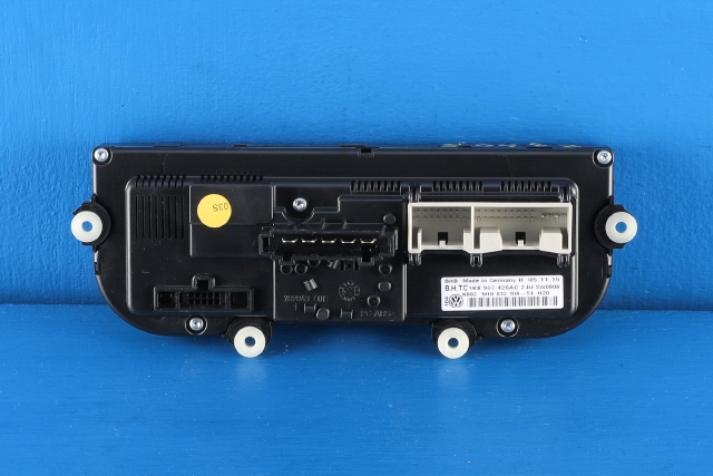 Varmeapparat betjening til VW Caddy 2015-2020 (Type III, Fase 3)  (HELLA|5HB 012 108-51|1K8 907 426 AC|)