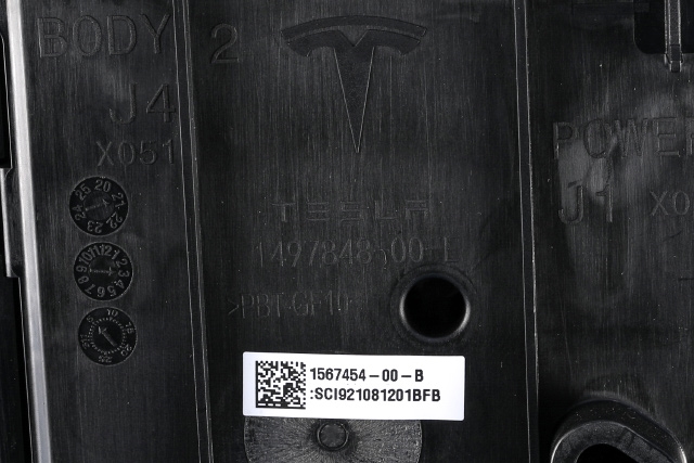 Styreenhet comfort (BCM) til Tesla Model 3 2018-2023 (Fase 1)  (TESLA|1567454-00-B|)