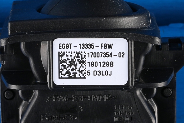 Bryter blink til Ford Mondeo 2019-->> (Type V, Fase 2) (FORD|EG9T-13335-FBW|)