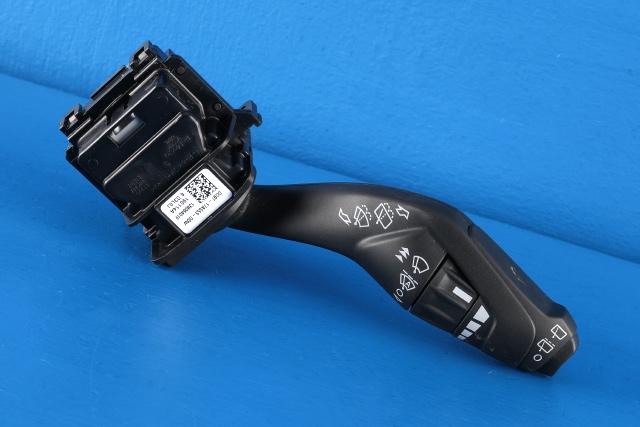 Bryter visker til Ford Mondeo, 2019-->> (Type V, Fase 2) (FORD|DG9T-17A553-DDW)