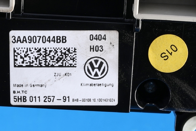 Varmeapparat betjening til VW Passat 2011-2015 (B7) (B7) (HELLA|5HB 011 257-91|3AA 907 044 BB|)
