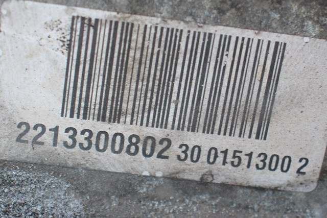 Kardang klokke foran til Mercedes GLK 2008-2015 (X204) (X204) (MERCEDES|221 330 08 02|)