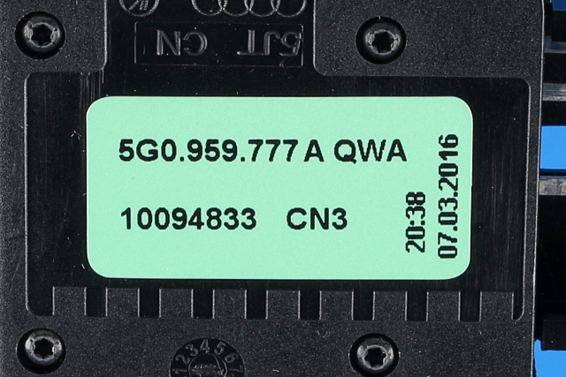 Bryterpanel førersete til VW Tiguan 2016-2020 (Type II, Fase 1)  (VAG|5G0 959 777 A|)