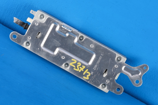 Bilstereo diverse til Tesla Model 3 2018-2023 (Fase 1) (TESLA|1079755-00-D|)