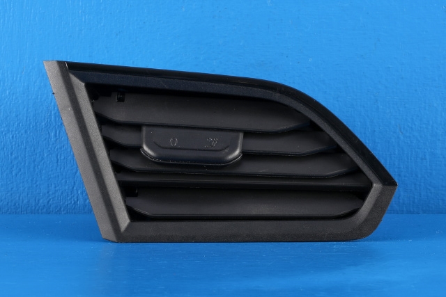 Dashbord friskluftdyse høyre til VW Transporter / Caravelle, 2019-->> (T6.1) (T6.1) (VAG|7L1 819 704 D)