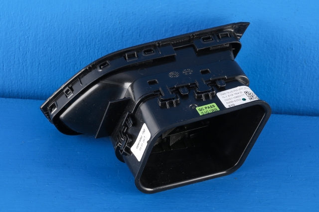 Dashbord friskluftdyse høyre til VW Transporter / Caravelle 2019-->> (T6.1) (T6.1) (VAG|7L1 819 704 D|)
