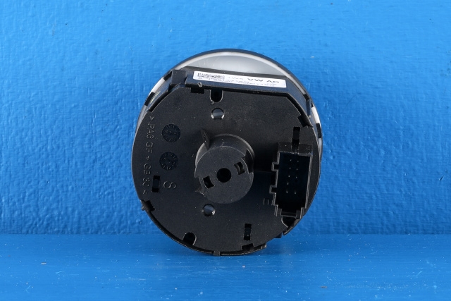 Bryter lys til VW Transporter / Caravelle 2019-->> (T6.1) (T6.1) (VAG|5G0 941 431 AQ|)