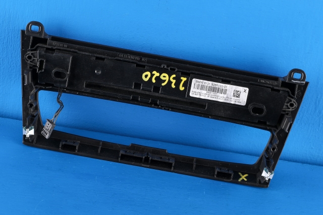 Bilstereo betjeningspanel til BMW 1-Serie 2011-2015 (Fase 1) (F20/F21) (F20/F21) (BMW|9 261 102|)