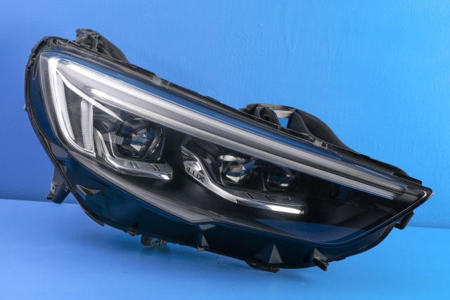 Frontlykt høyre full-LED til Opel Insignia B, 2017-->>  (GM|39 165 282)