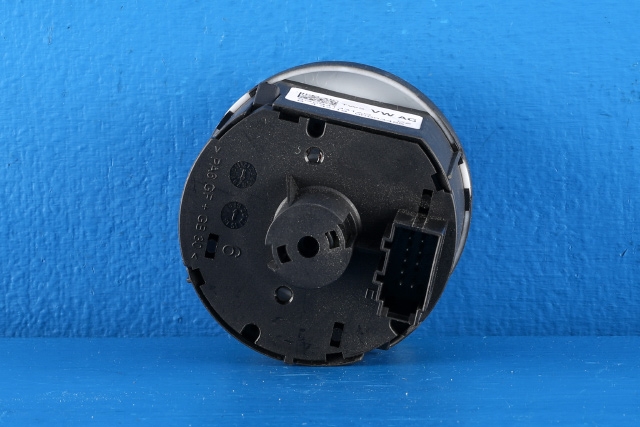 Bryter lys til VW Transporter / Caravelle 2019-->> (T6.1) (T6.1) (VAG|5G0 941 431 AQ|)